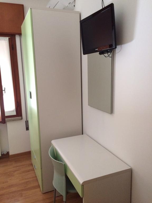 Locanda Trattoria Caffe Cavour Cittadella Zimmer foto